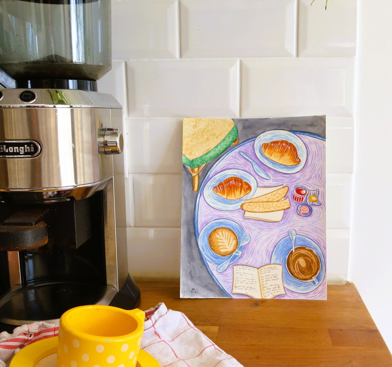 Petit déjeuner au café